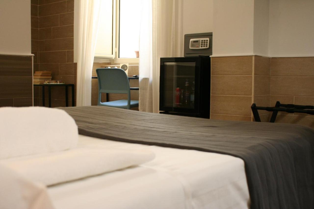 H22 Hotel Naples Luaran gambar