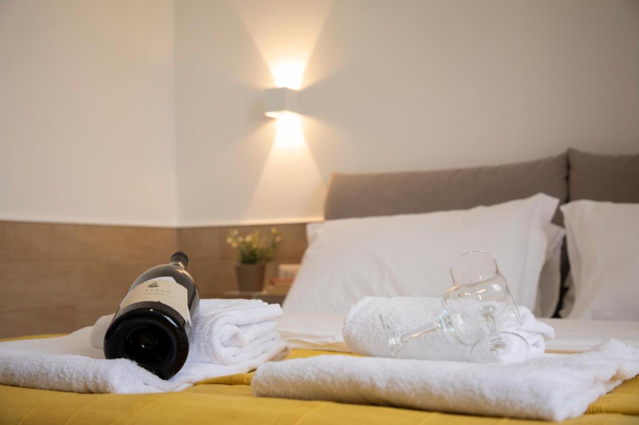 H22 Hotel Naples Luaran gambar