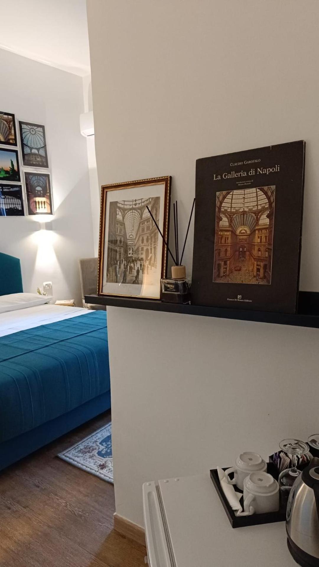 H22 Hotel Naples Luaran gambar