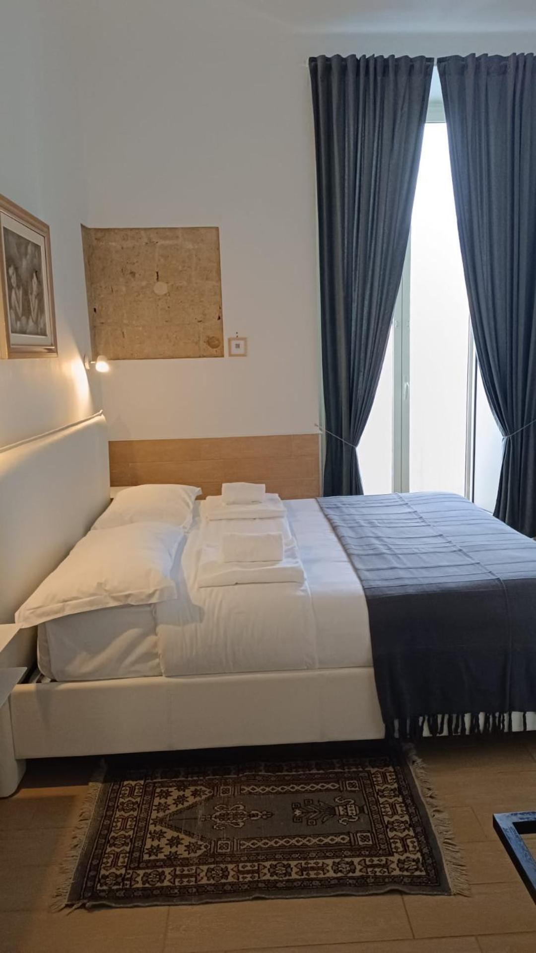 H22 Hotel Naples Luaran gambar